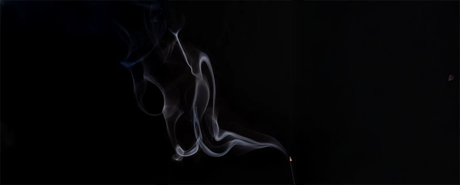 the psychology of scent: how fragrance shapes mood & memory